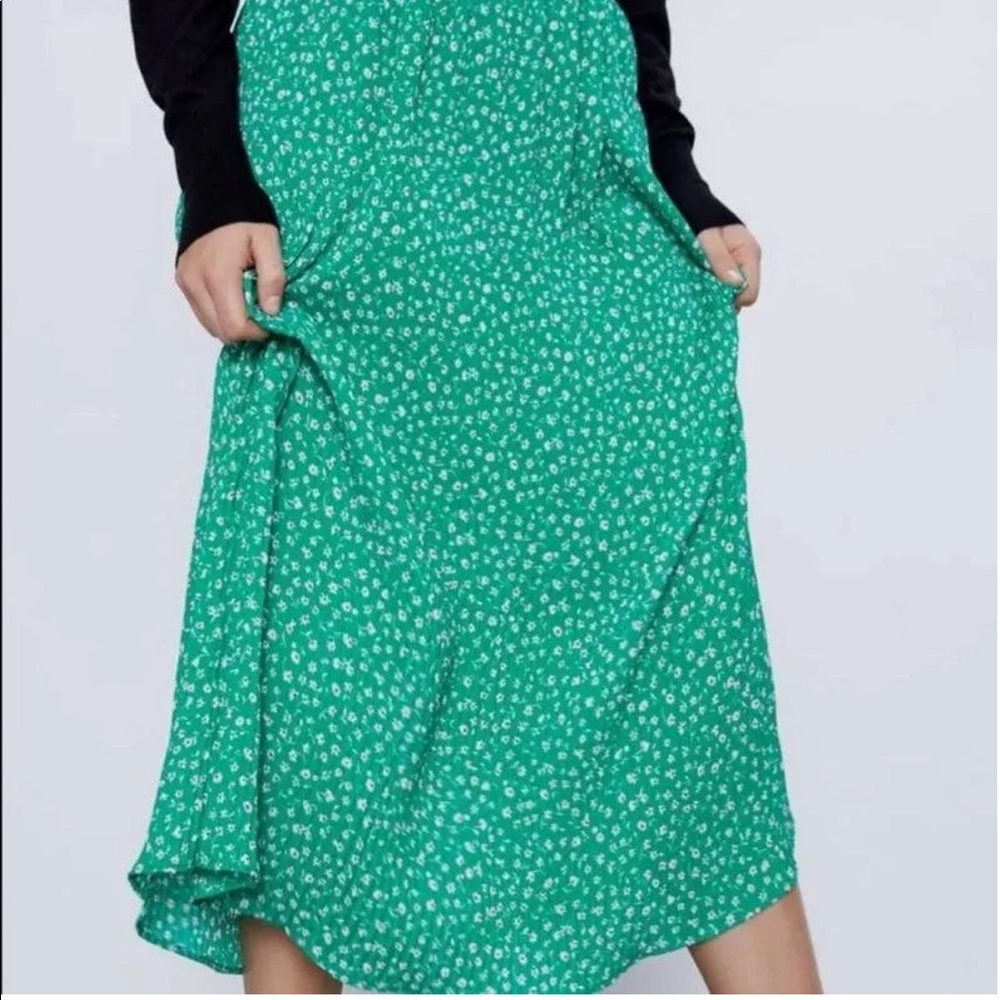 Green Printed Zara Pleated Skirt💚